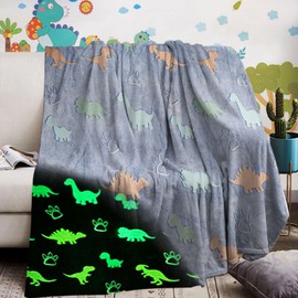 IUNTWEIE Cuddly Blanket Dino 130 x 150 cm, Dinosaur Blanket Luminous Flannel Blanket Sofa Blanket Winter Christmas Gift for Child (B, 130 x 150 cm)