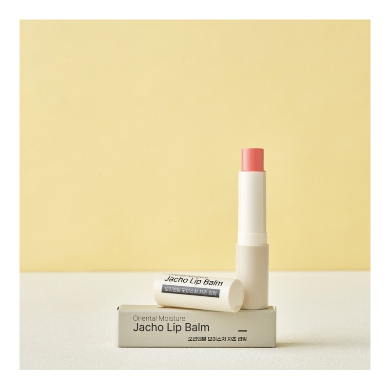 Life-saving lip balm that saves your lipsNo stickiness) Oriental self-improvement