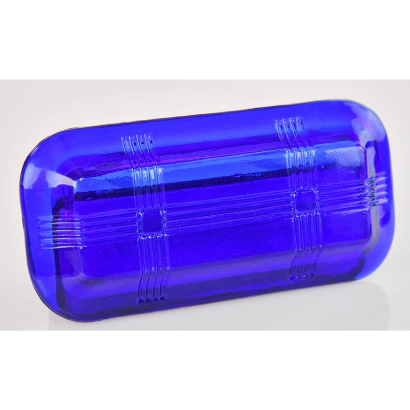 Home-X Glass Butter Dish With Lid - Vintage Style Keeper