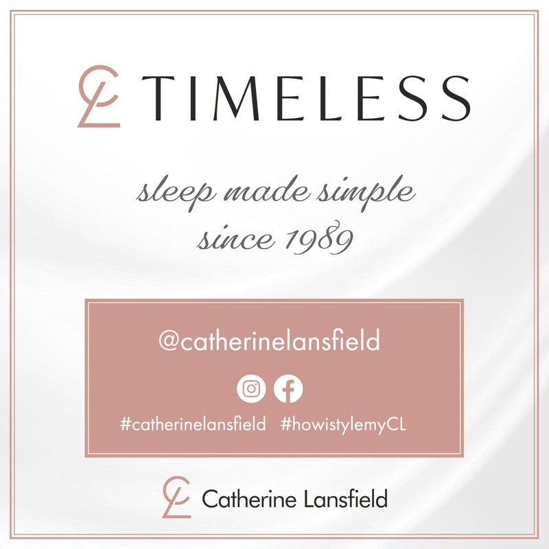 Catherine Lansfield Bow Super King Fitted Sheet White/Pink