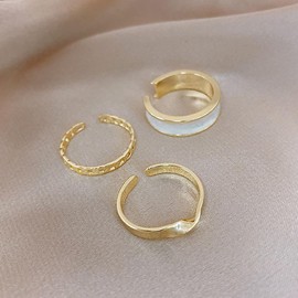 MAGIIE Adjustable Rings Vintage Finger Rings Gold Ring Set Love Carved Rings Stackable Ring Jewellery Accessories for Women and Girls 3-5 Pieces, Metal
