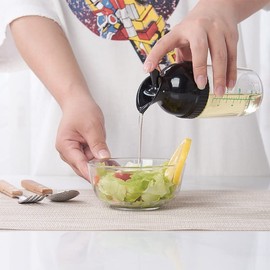 Salad Dressing Shaker Container, Homemade Salad Dressing Bottle Mixer Measure,Dripless Pour, Soft Grip, BPA Free（2 Pcs）