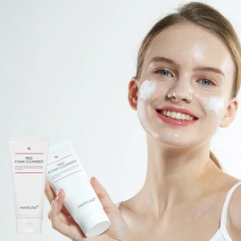MEDICUBE [MEDICUBE]Red Foam Cleanser 120ml