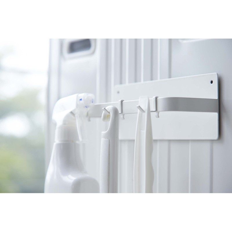 Yamazaki Industries Magnetic Bath Boot Holder Plate White 2766