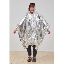 Lucky Ship [Disaster Prevention/Outdoor] Emergency Hot Poncho (Aluminum Blanket) -