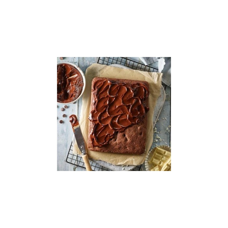 lakeland Non Stick Traybake Brownie Baking Tin with Portion Guidelines,