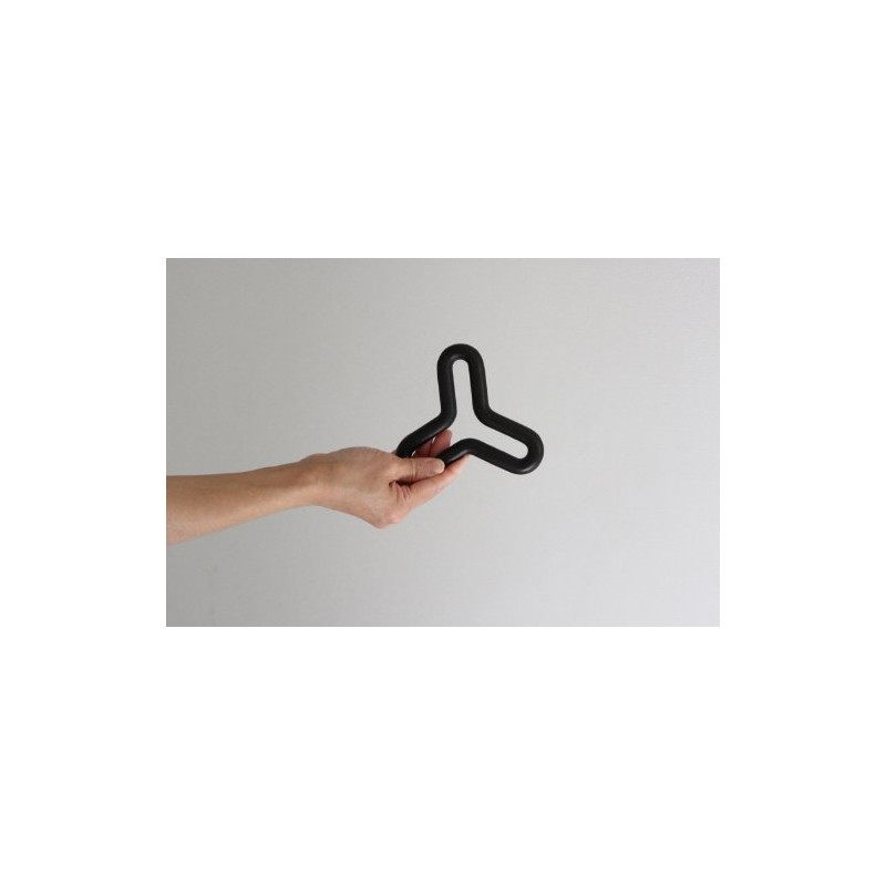 Trivet, New Triple Wave