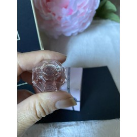 Viktor & Rolf FLOWERBOMB Eau de Parfum Miniature 0.24 oz 7 ml in SPLASH