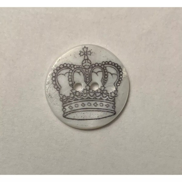 Crown Natural Pearl Shell Button - Made in France 23mm/