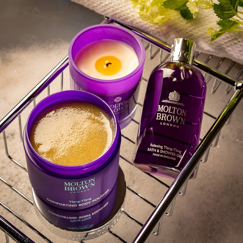 Molton Brown Relaxing Ylang-Ylang Bath and Shower Gel 300 ml