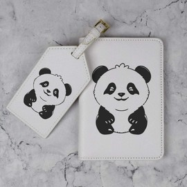 Azeeda 'Happy Panda' Passport Cover & Luggage Tag Travel Set (PA00026743)