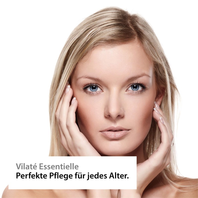Essential firming day cream for visible and quick reduction of