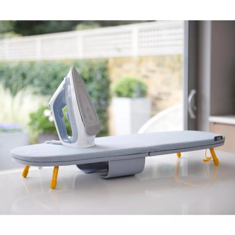 Joseph Joseph Burro De Planchar Plegable Con Gancho De Mesa