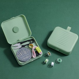 Small Sewing kit Travel Size, Mini Sewing Kits Storage-Box Gifts for Adults, Beginners DIY Easy Embroidery Thread Needle Accessories,Home and Hand Sewing Supplies, Basic Emergency Needle case (Green)