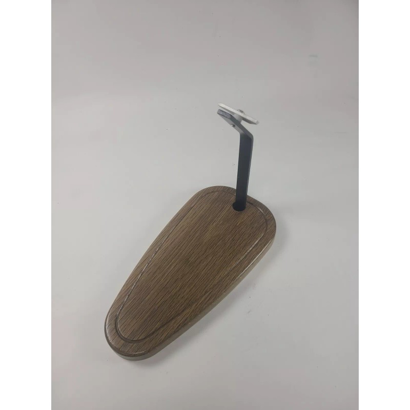 Thuli Products European Skull Mount Table Top Display Dark White