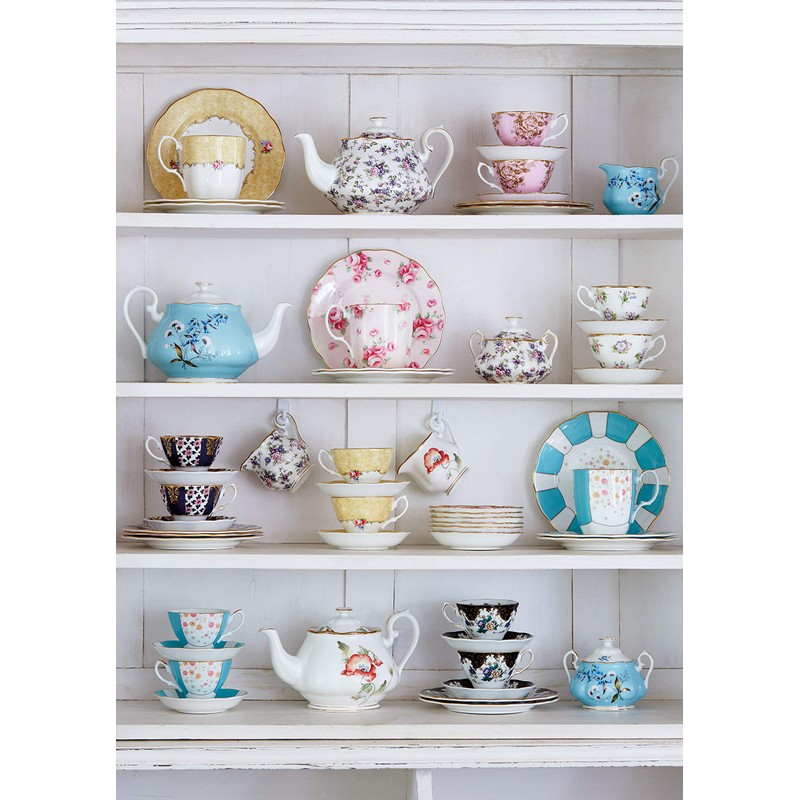 Royal Albert 100 Years 1940 3-Piece Set (Teacup, Saucer &