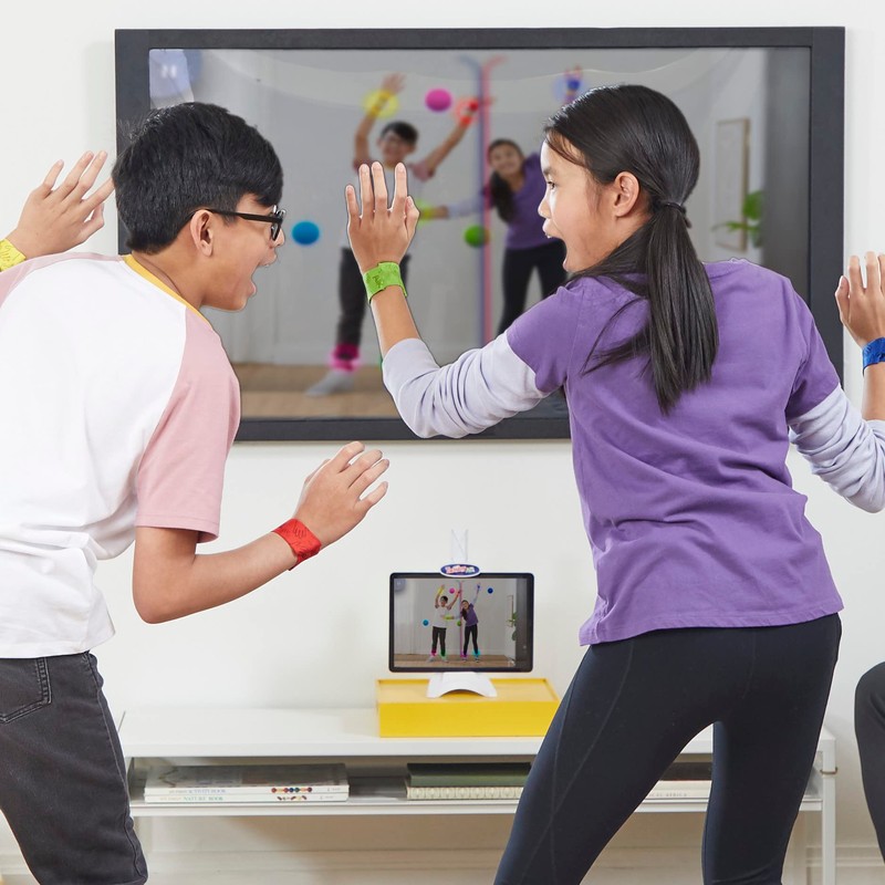 Hasbro Gaming Twister Air Twister Game with App and Augmented