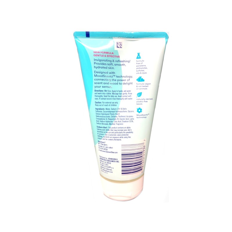 Clean & Clear Deep Action Oil-Free Exfoliating Face Scrub for