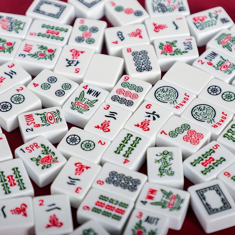 Jongyance American Mahjong Set with Blue Carrying Bag, 166 White