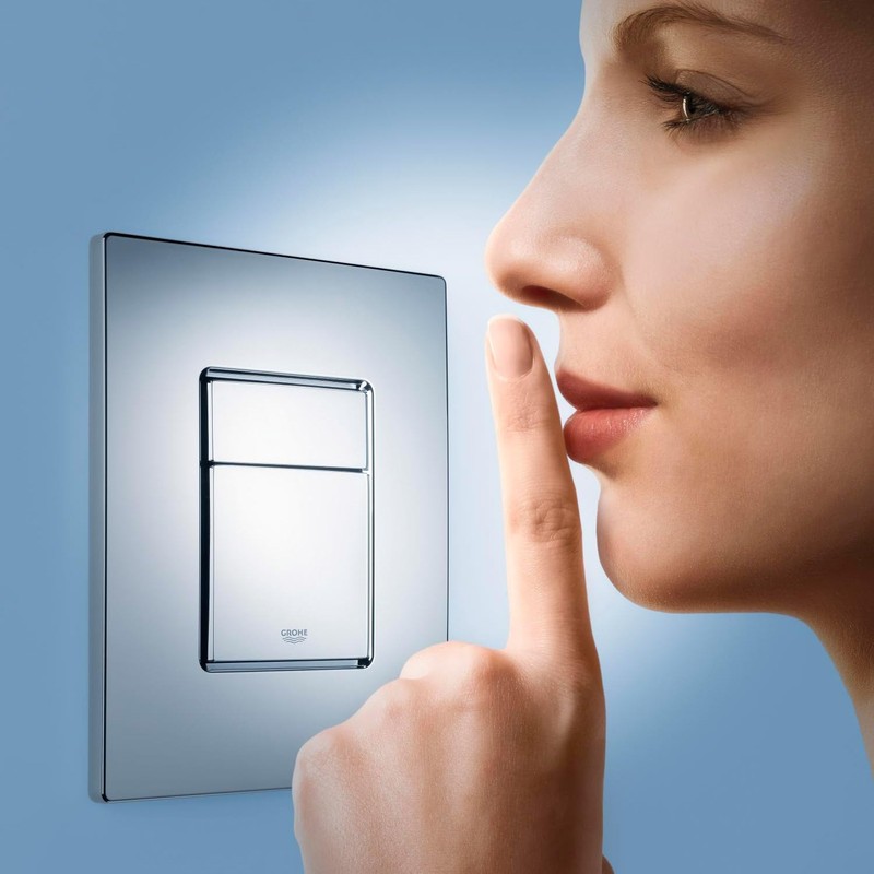 Grohe 38732000 Skate Cosmopolitan Actuation Plate, Starlight Chrome