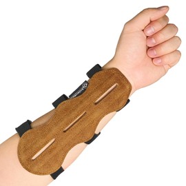Archery Arm Guard Leather Archery Forearm Guard with Side-release Buckles,19cm Protective arm guard for both adults and kids for shooting & hunting