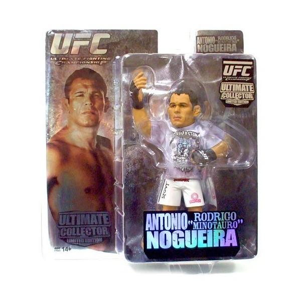 Round 5 UFC Ultimate Collector Series 3 LIMITED EDITION Action