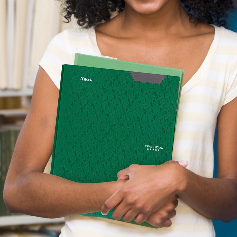 Five Star 2-Pocket Folder, 4 Pack, Plastic Folder with Stay-Put