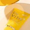 Daycell Dr. Vita Moisturizing Soothing Vitamin Capsule Foam Cleansing 100ml