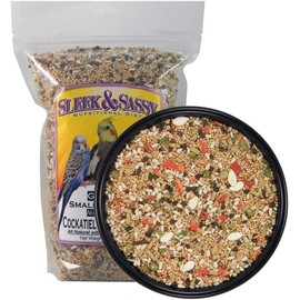 SLEEK & SASSY Garden Small Hookbill No Sunflower Bird Food for Lovebirds, Cockatiels, Quaker Parrots & Small Conures (2 lbs.)
