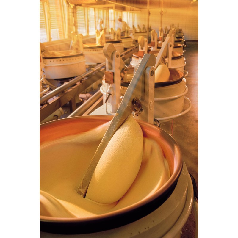 Niederegger Milk Chocolate Marzipan Bar 110g/3.8 oz | Delicious world-renowned