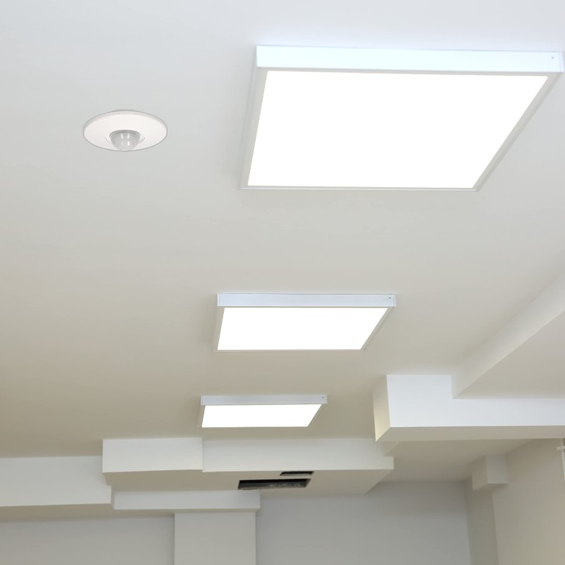 Surface-Mounted Motion Detector, Triple Sensor Technology, Suitable for LED