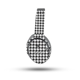 MightySkins Skin Compatible with Bose QuietComfort 35 II Headphones - Houndstooth | Protective, Durable, and Unique Vinyl Decal wrap Cover | Easy to Apply, Remove, and Change Styles