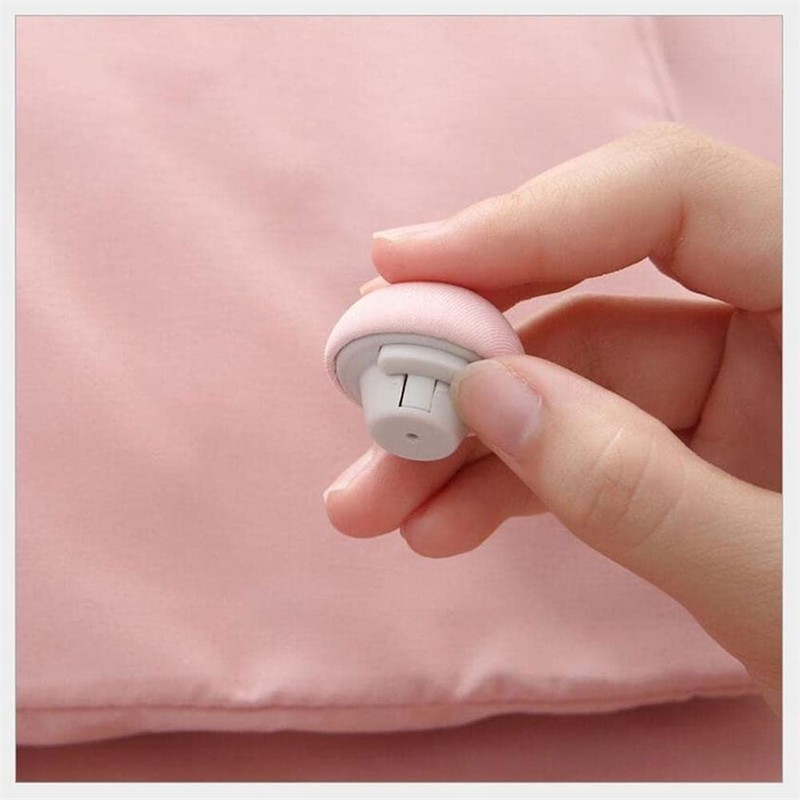 16 pcs Duvet Pins - Duvet Cover Holding Clip, Reusable