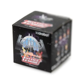 Kidrobot Justice Leagu e Dunny Mystery Mini Figure (14819)