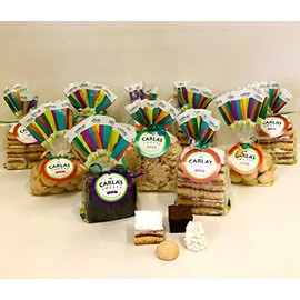 Carla's Sweets Assortment 8 (10 products: 6 Guava Cakes, 1 Meringue, 1 Brownie, 2 Mantecaditos)