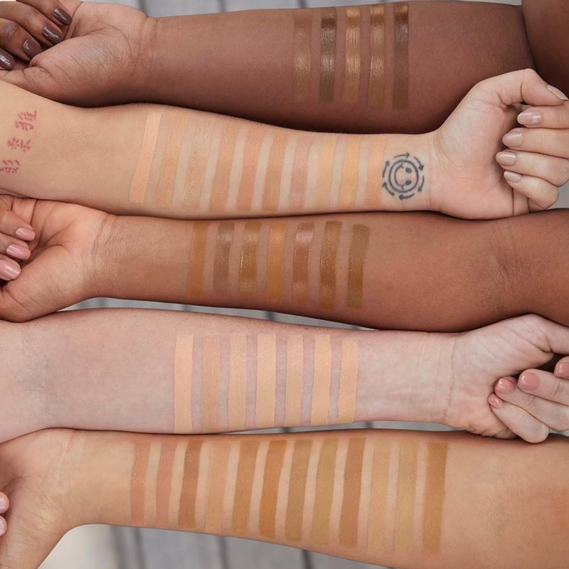 Avon Flawless Match Natural Liquid Foundation 30 ml (Medium Beige,