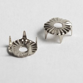 Rhinestone Settings Prong ss30 (6.5mm) Hand or Tool Set Silvertone Pk/100