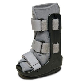 Swede-O Pediatric Walking Boot - Medium