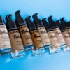 L.A. COLORS Radiant Liquid Makeup - Creamy Cafe