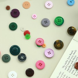 Megoogo 370-400 PCS Mixed Color Buttons Assorted Sizes Round Resin for Crafts Sewing Scrapbooks DIY Manual Button Painting DIY Handmade Ornament Buttons (Mix Color)