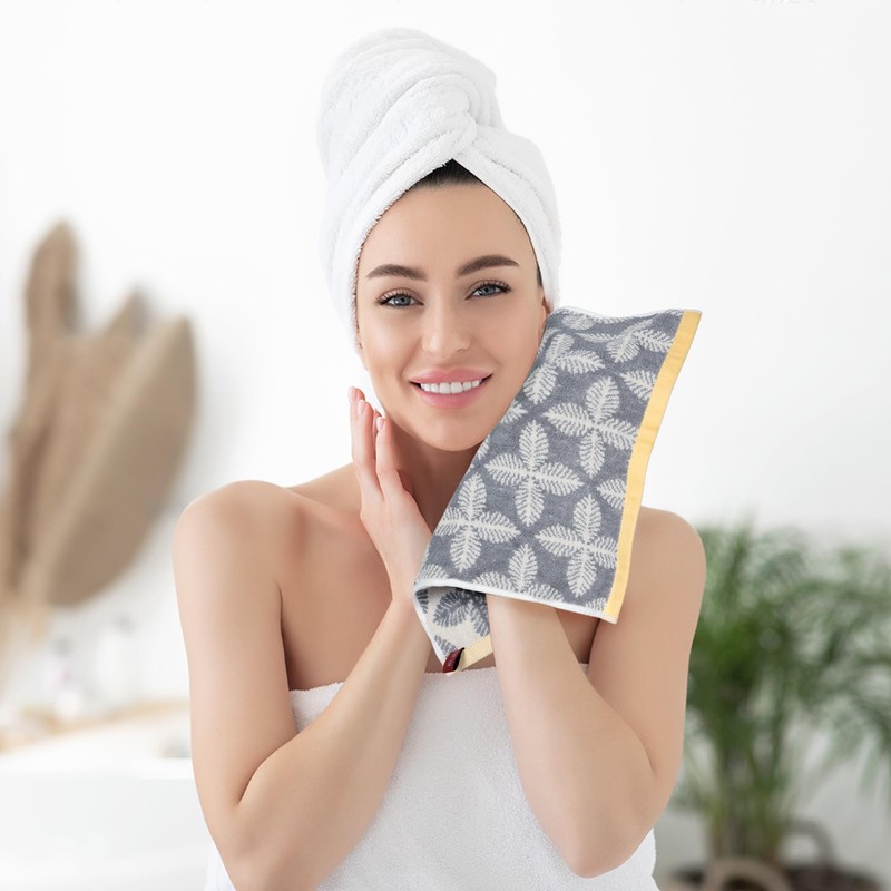 HMETOL Cotton Comfort Washcloths, Highly Absorbent and Lightweight Face Towels
