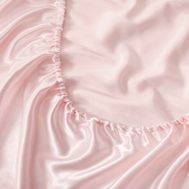 Counfeisly Queen Size Satin Fitted Sheet, Silky and Breathable Luxury Deep Pockets Fitted Sheet Only, Blush Pink