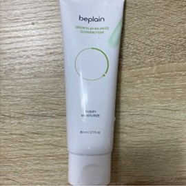 Be Plain Mung Bean Mildly Acidic Cleansing Foam 80ml Acne Foam Cleansing Tightening Agent Rich Foam / 비플레인 녹두 약산성 클렌징폼 80ml 여드름폼클렌징 당김제로 풍성한거품