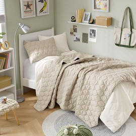 Comfort Spaces Twin Quilt Set Modern Reversible Ogee Coverlet Twin Bedding Set Cozy Quilted Winter Layer, All Season Lightweight Soft Twin Size Quilt, Kienna, Twin/Twin XL Taupe 2 Piece