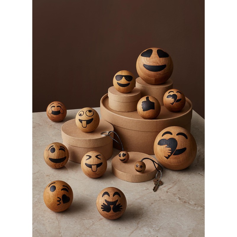 Spring Copenhagen Spring Emotions | grinning face | wooden emoticons