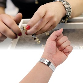 Joyzan Bracelet Gauge Sizer, Metal Wrist Measuring Tools Adjustable Measurement Sizing Ring Stainless Steel Slide Bracelet Jewelry Making Finger DIY Jewellery Ruler Measurer Supply 5.9 to 9.1in