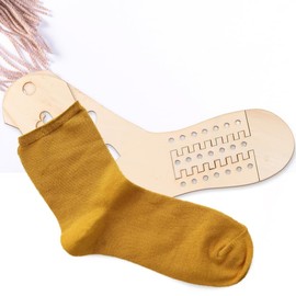 SEWACC 4pcs Wooden Sock Blockers Knitting Form Sock Shapes Template Stocking Display Adjustable for Knitting Crochet Display Knitters Beginners
