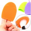 Cleaning plate dedicated to dirty makeup brushes, easy and convenient makeup brush cleaning plate / 더러워진 화장용 브러쉬 전용 세척판 쉽고 간편한 화장붓 세척판