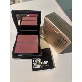 MK Special Edition Compact Mini filled with 2 x Shy Blush Mineral Cheek Colors & Cheek Applicator