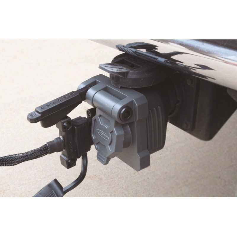 Hopkins 7 Way to 6 Pin and 4 Flat Multi-Tow